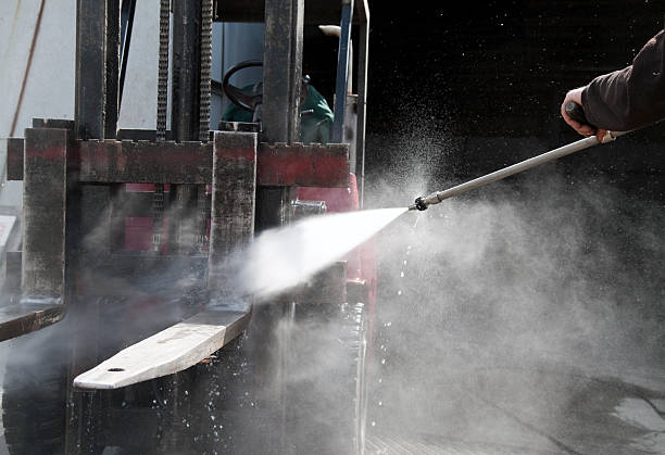 Best Concrete Sealing  in Mascotte, FL